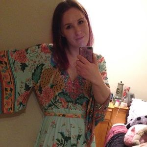 Meet your Posher, Madelon